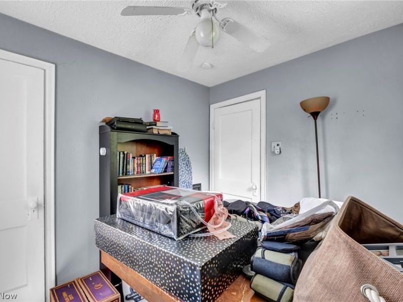 10402 Dove Avenue, Cleveland, OH 44105 Photo 20