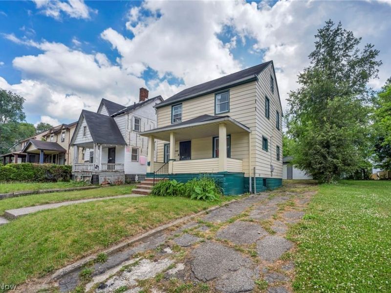 10402 Dove Avenue, Cleveland, OH 44105 Photo 4