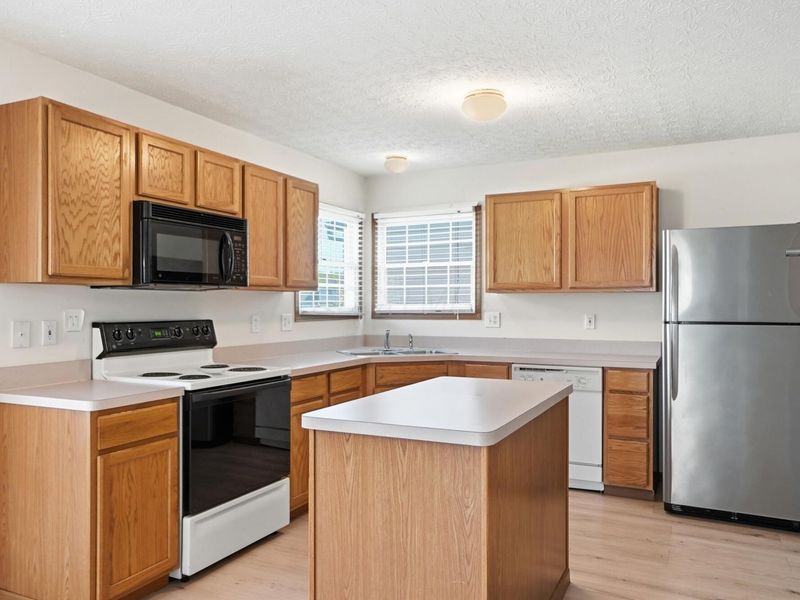265 Westedge Court , Galloway, OH 43119 Photo 12