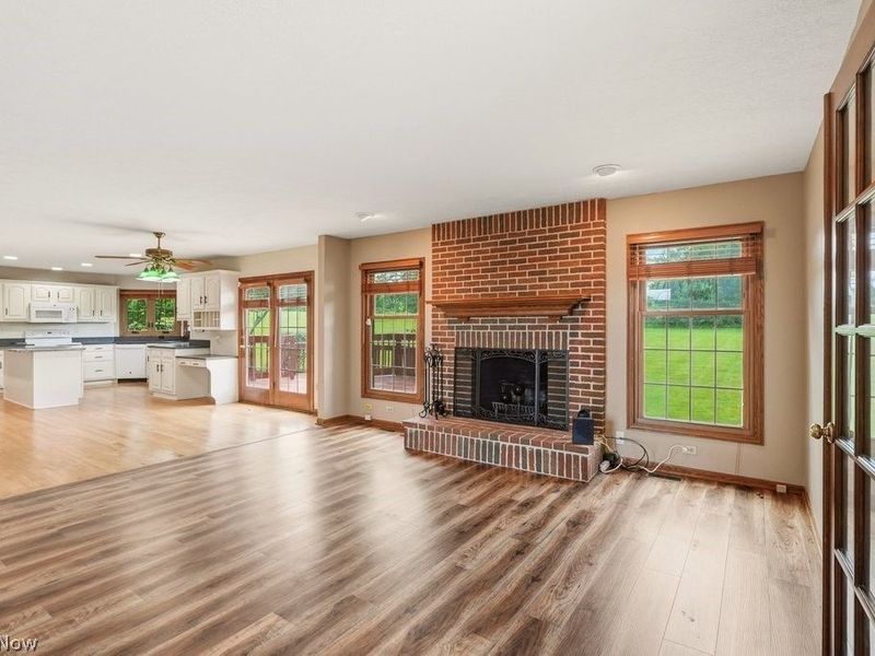2285 Thoroughbred Drive, Wadsworth, OH 44281 Photo 13