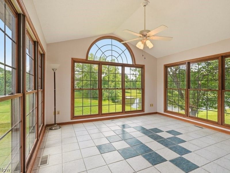 2285 Thoroughbred Drive, Wadsworth, OH 44281 Photo 19