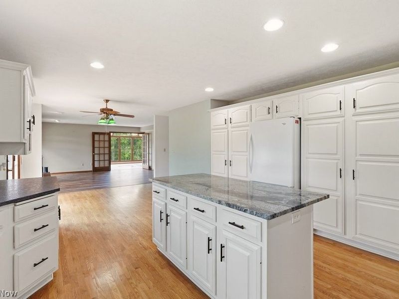 2285 Thoroughbred Drive, Wadsworth, OH 44281 Photo 8