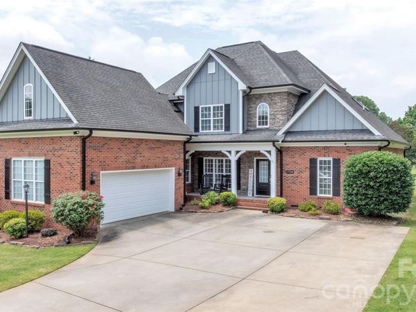 13708 Thompson Place Drive, Mint Hill, NC 28227