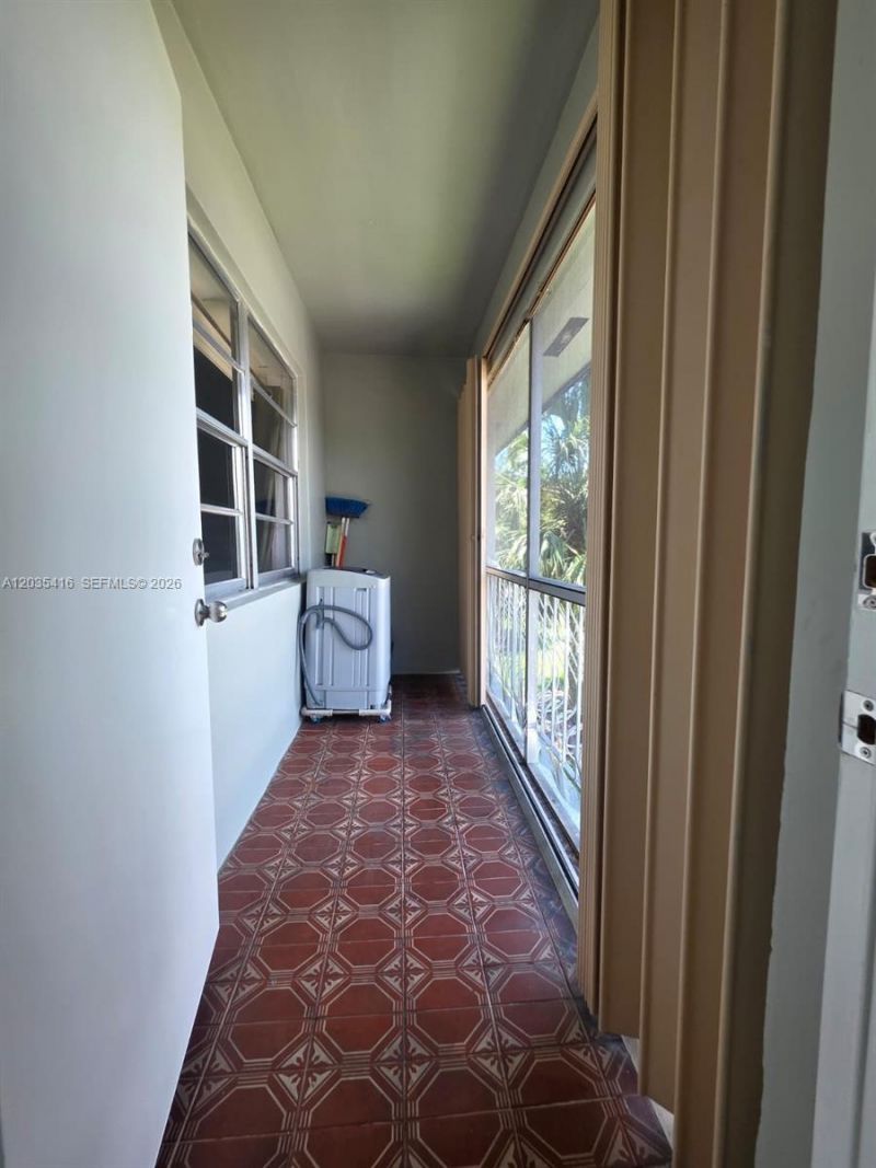 13101 Memorial Hwy 201 Hwy, Unit 201, North Miami, FL 33161 Photo