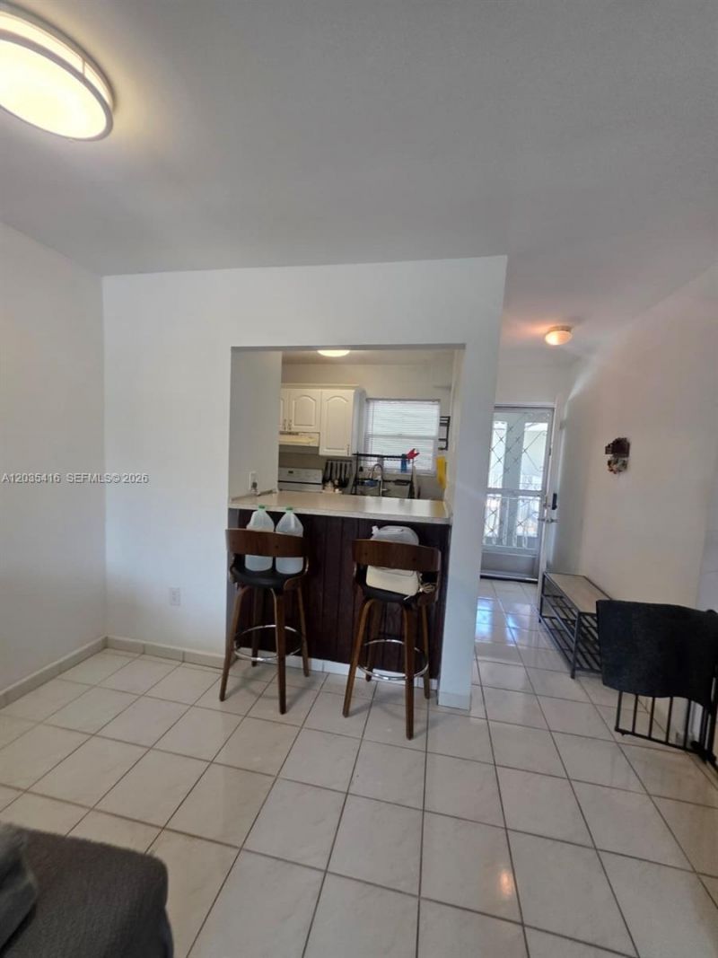 13101 Memorial Hwy 201 Hwy, Unit 201, North Miami, FL 33161 Photo