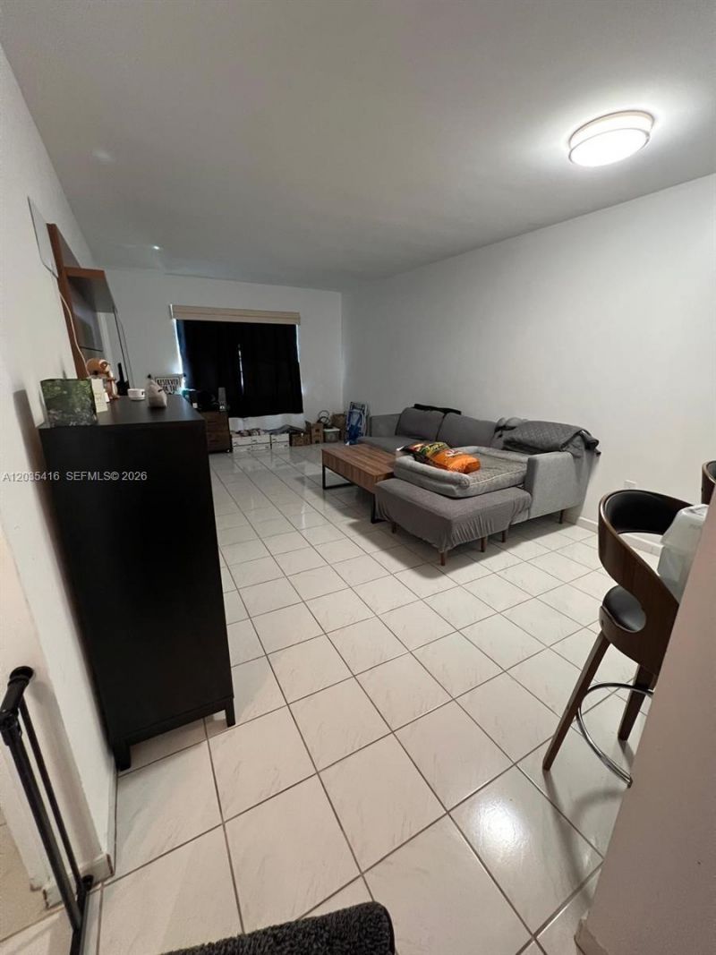 13101 Memorial Hwy 201 Hwy, Unit 201, North Miami, FL 33161 Photo