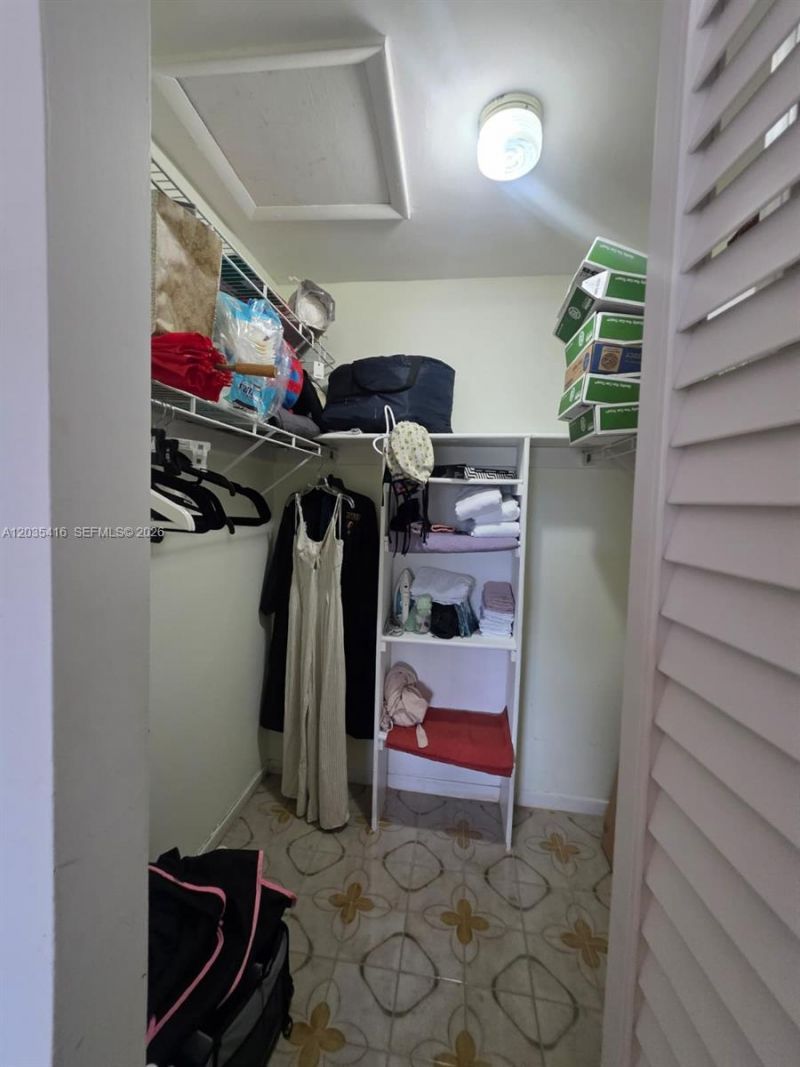 13101 Memorial Hwy 201 Hwy, Unit 201, North Miami, FL 33161 Photo