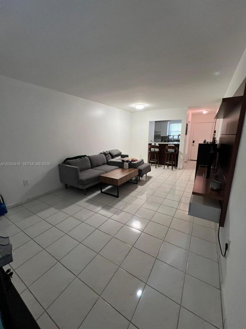 13101 Memorial Hwy 201 Hwy, Unit 201, North Miami, FL 33161 Photo
