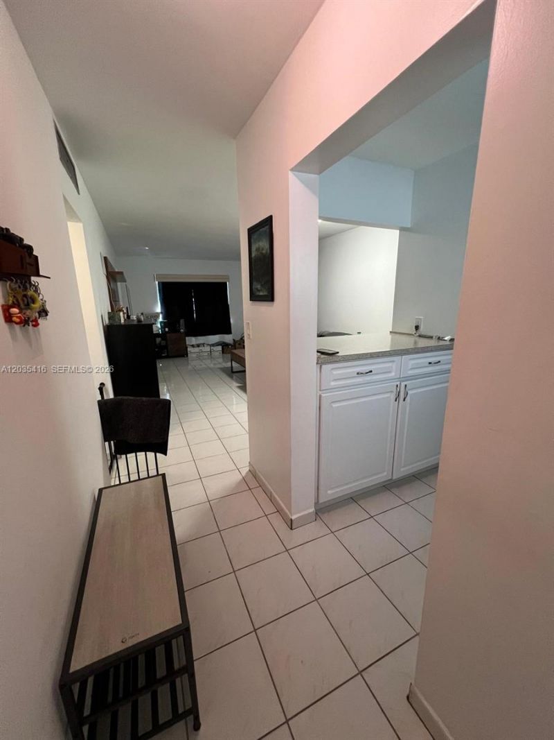 13101 Memorial Hwy 201 Hwy, Unit 201, North Miami, FL 33161 Photo