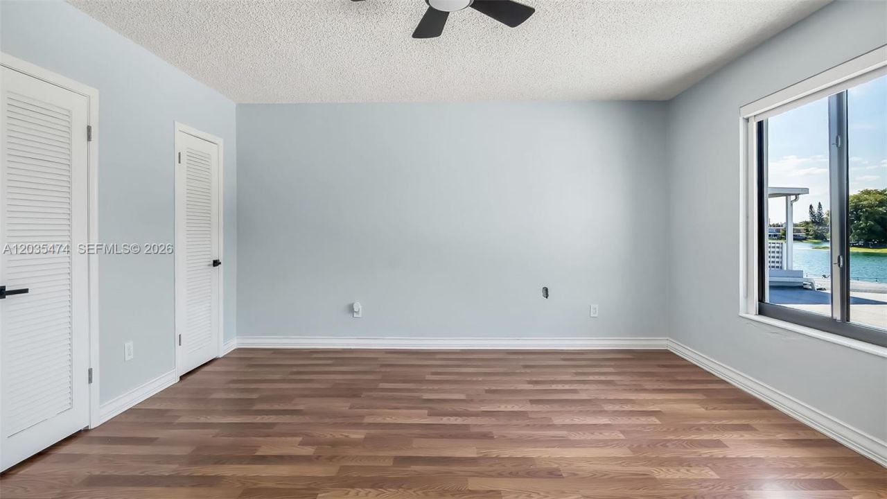 1647 W 72nd St, Hialeah, FL 33014 Photo