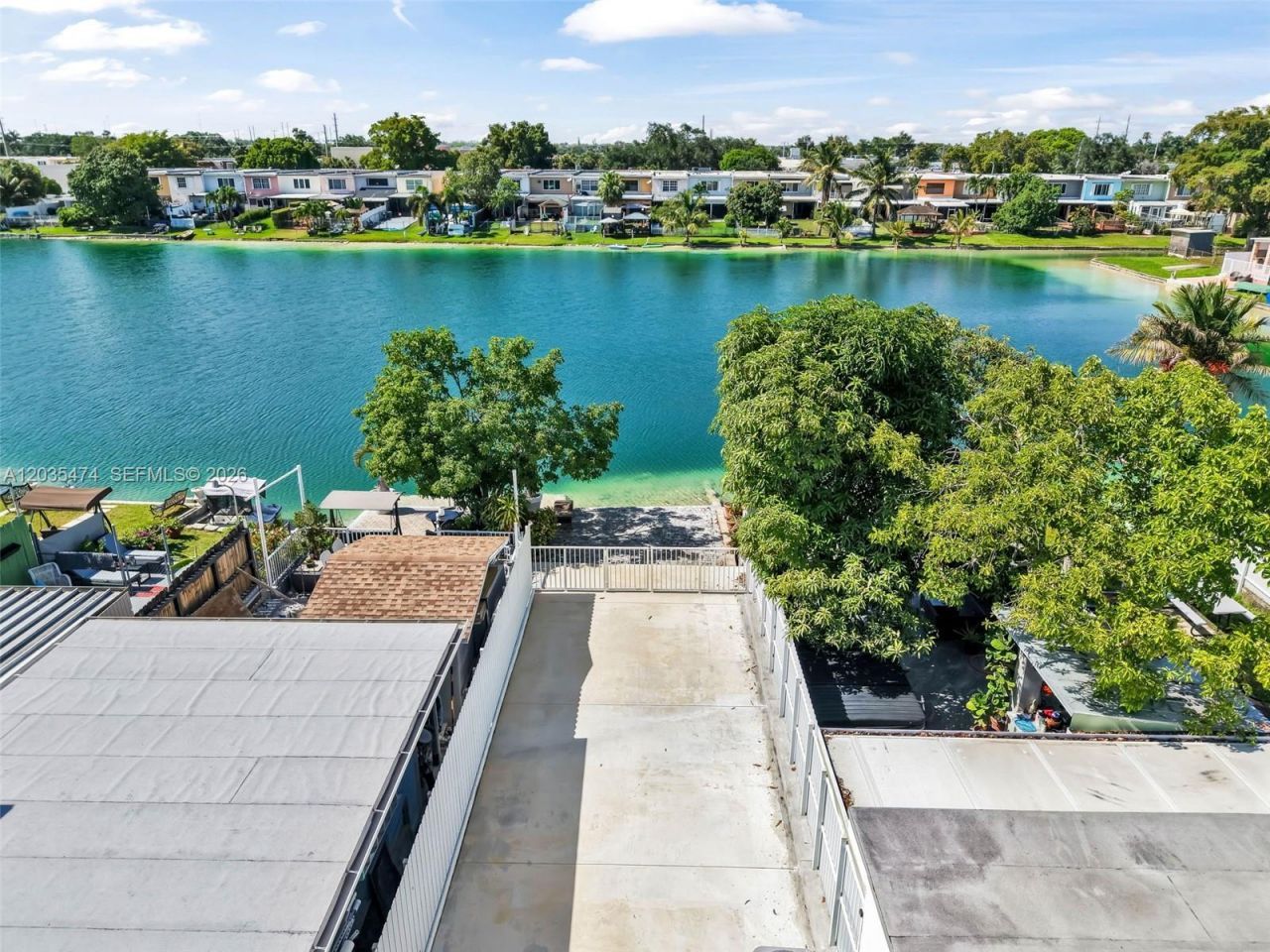 1647 W 72nd St, Hialeah, FL 33014 Photo
