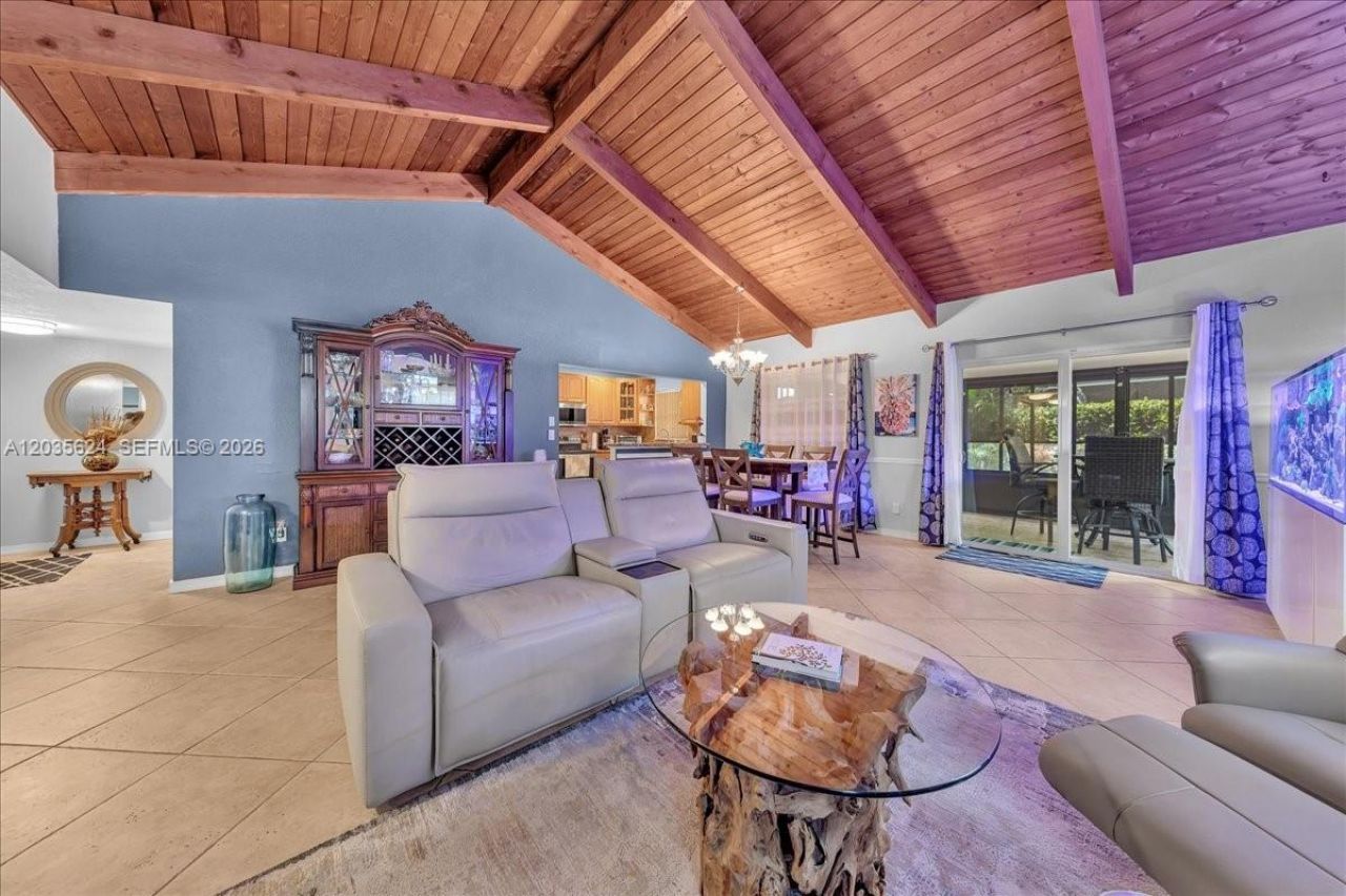 2155 Nova Village Dr, Davie, FL 33317 Photo