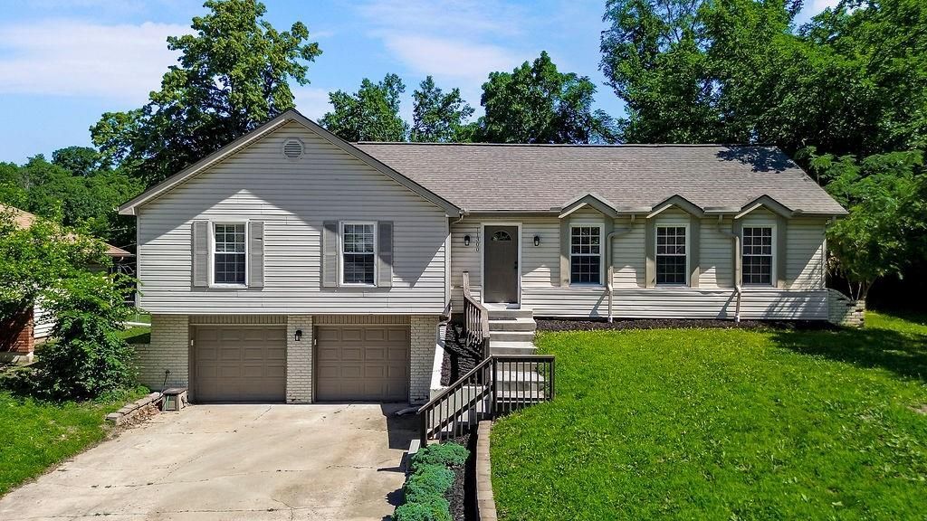 11300 NW 60 Street, Parkville, MO 64152 Main Photo