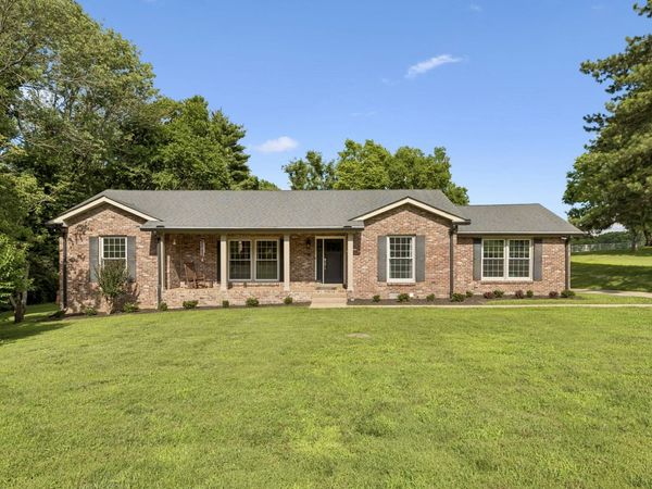 106 Azalea Ln, Franklin, TN 37064