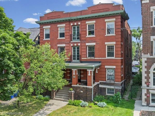 469 W Willis Street, Detroit, MI 48201