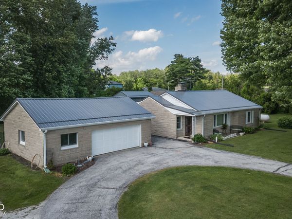3326 W US Highway 36 , Danville, IN 46122