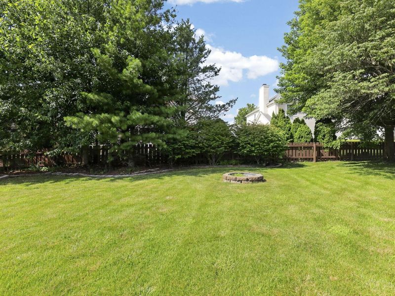 5887 Highland Hills Drive, Westerville, OH 43082 Photo 105