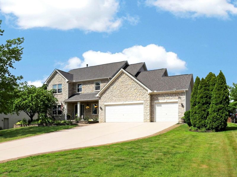 5887 Highland Hills Drive, Westerville, OH 43082 Photo 5