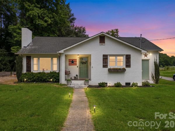 2698 Greenwood Road , Rock Hill, SC 29730
