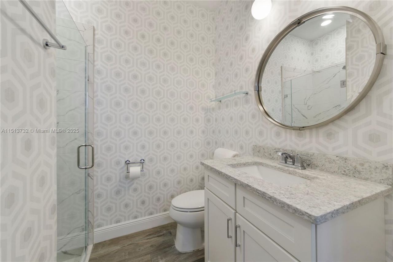 4534 Greenway Dr , Hollywood, FL 33021 Photo