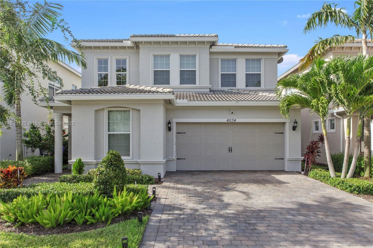 4534 Greenway Dr , Hollywood, FL 33021 Photo