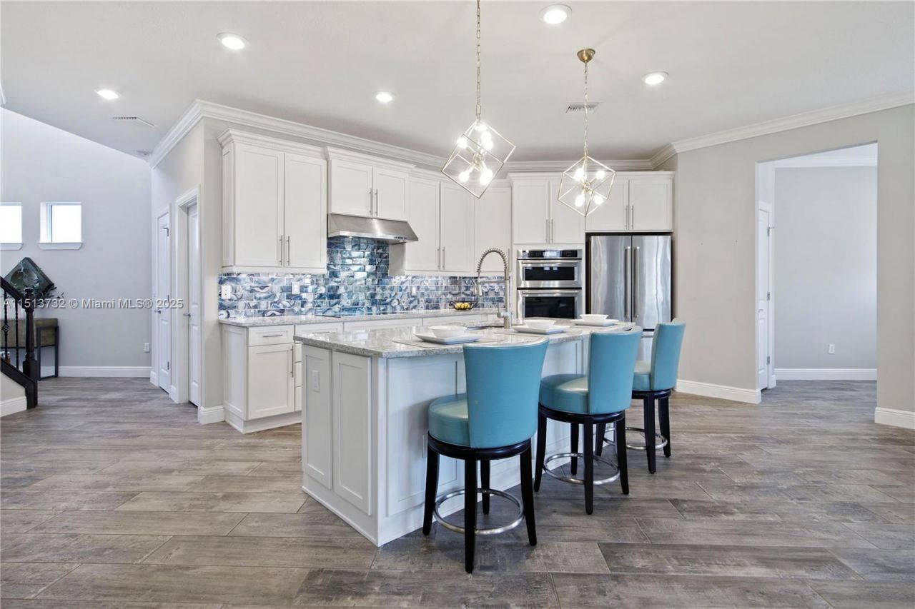 4534 Greenway Dr , Hollywood, FL 33021 Photo