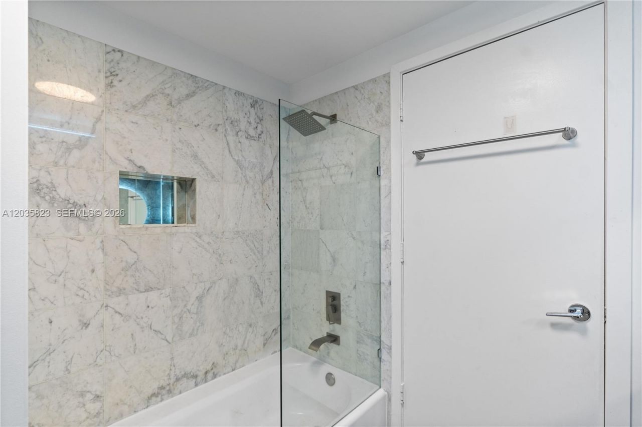 3801 NE 207th St, Unit TH6, Aventura, FL 33180 Photo