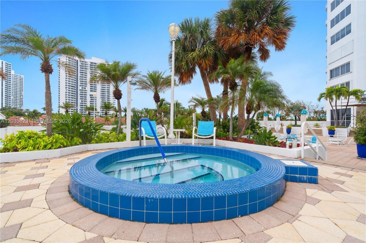 3801 NE 207th St, Unit TH6, Aventura, FL 33180 Photo