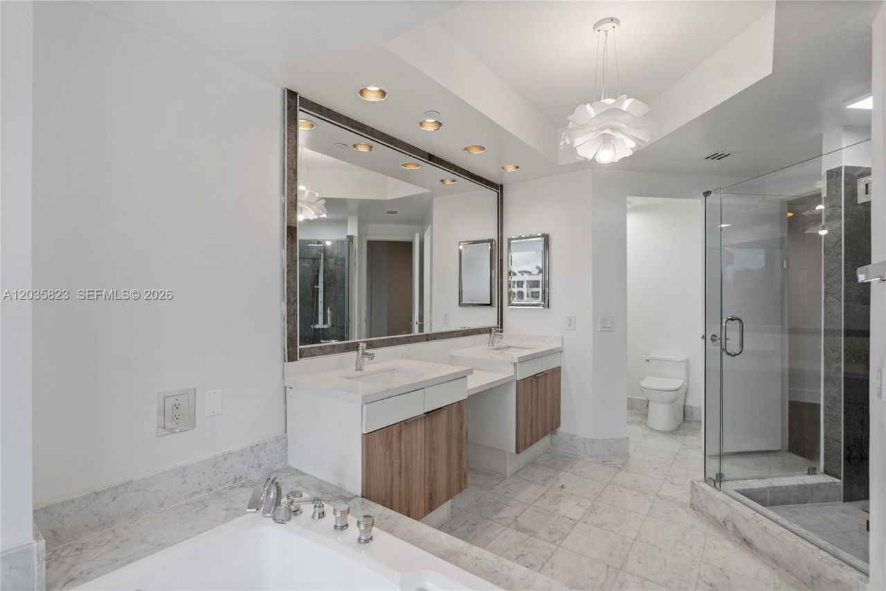 3801 NE 207th St, Unit TH6, Aventura, FL 33180 Photo