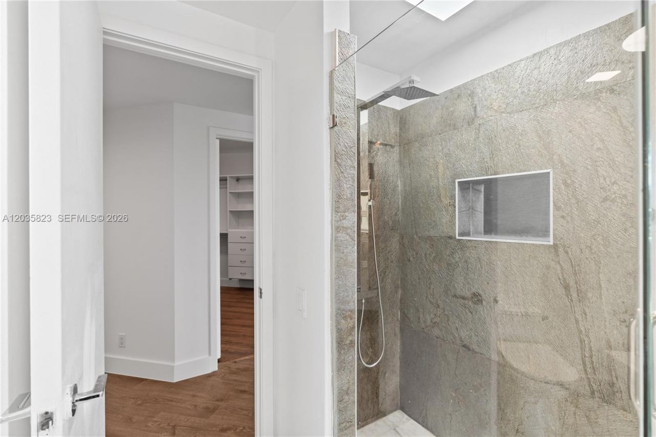 3801 NE 207th St, Unit TH6, Aventura, FL 33180 Photo