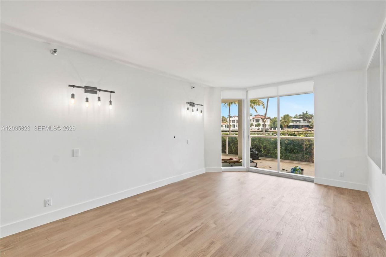 3801 NE 207th St, Unit TH6, Aventura, FL 33180 Photo