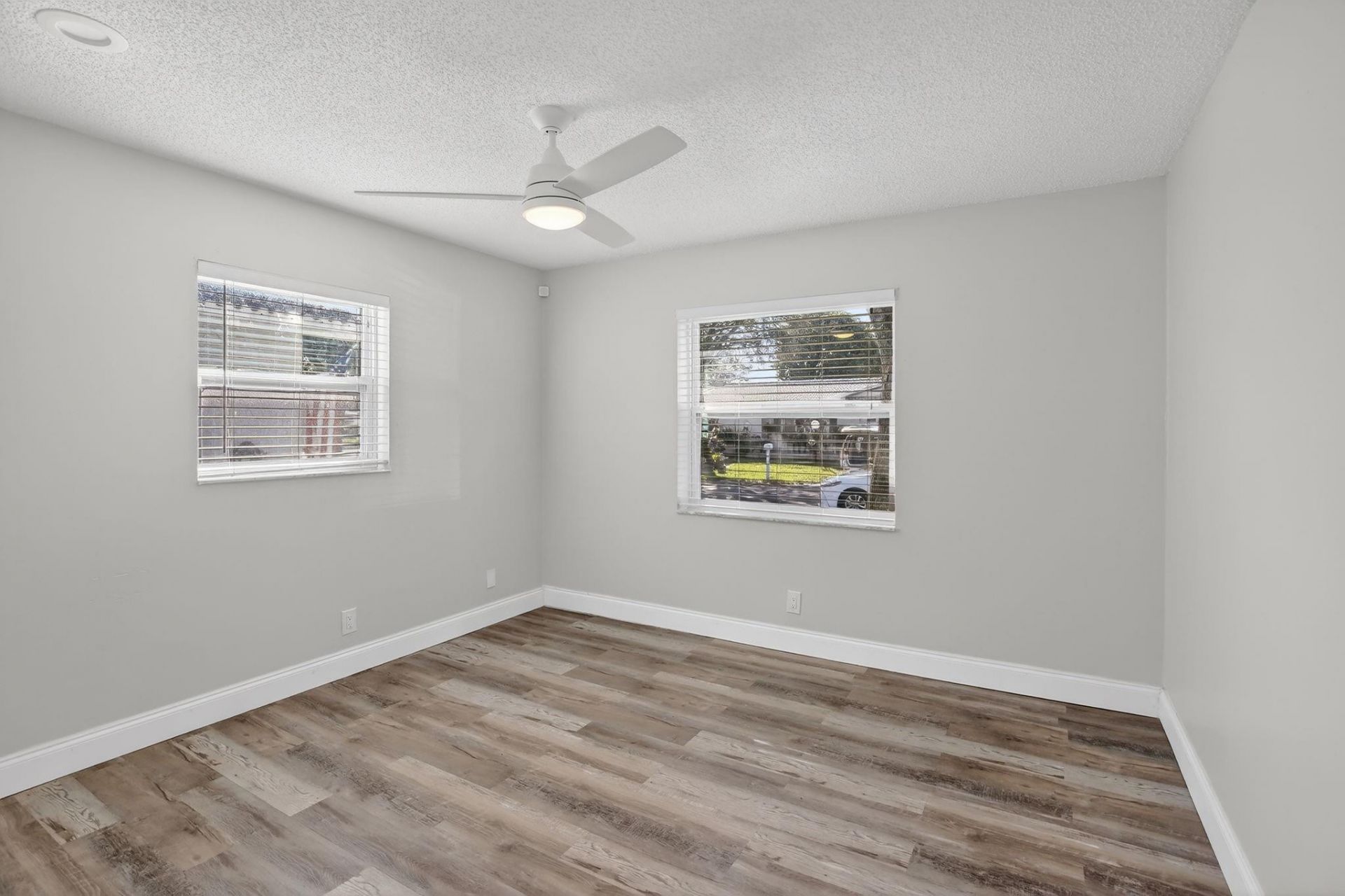 8845 NW 14th Street, Plantation, FL 33322 Photo