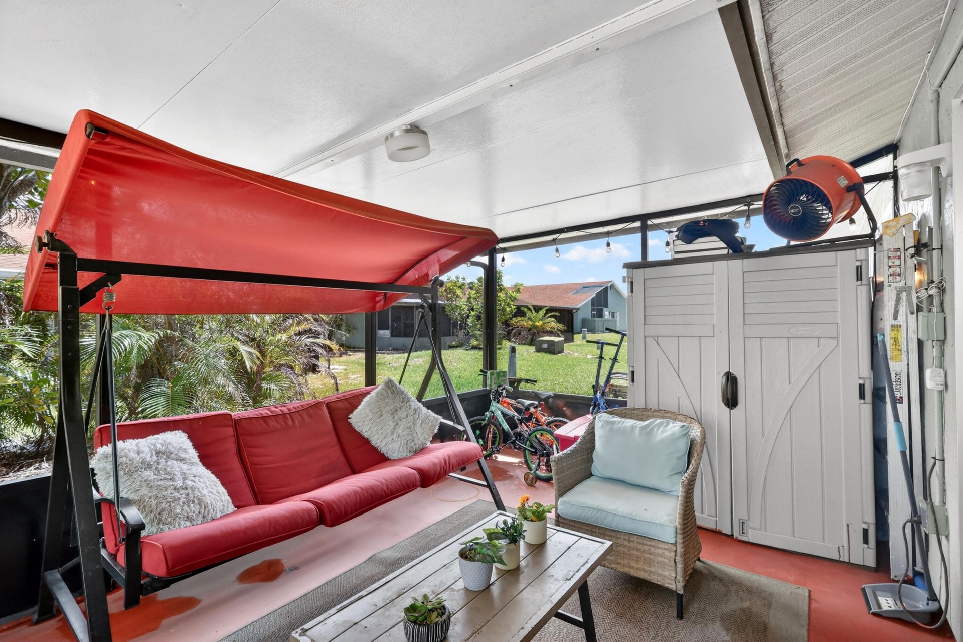 1434 SE Larkwood Circle, Port Saint Lucie, FL 34952 Photo