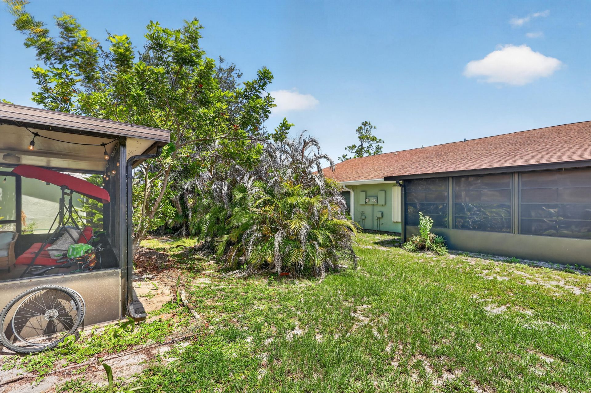 1434 SE Larkwood Circle, Port Saint Lucie, FL 34952 Photo