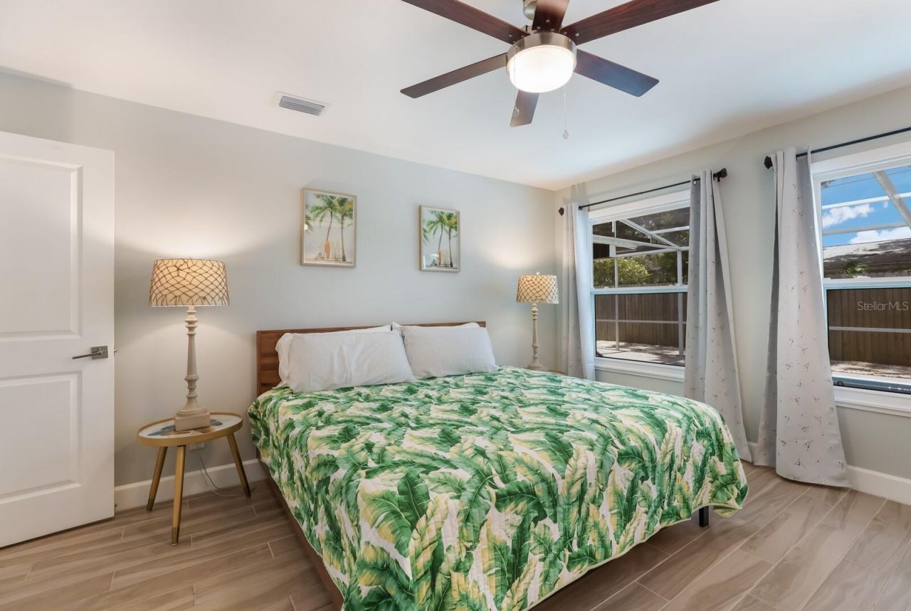 5720 Isanda Place, Sarasota, FL 34231 Photo