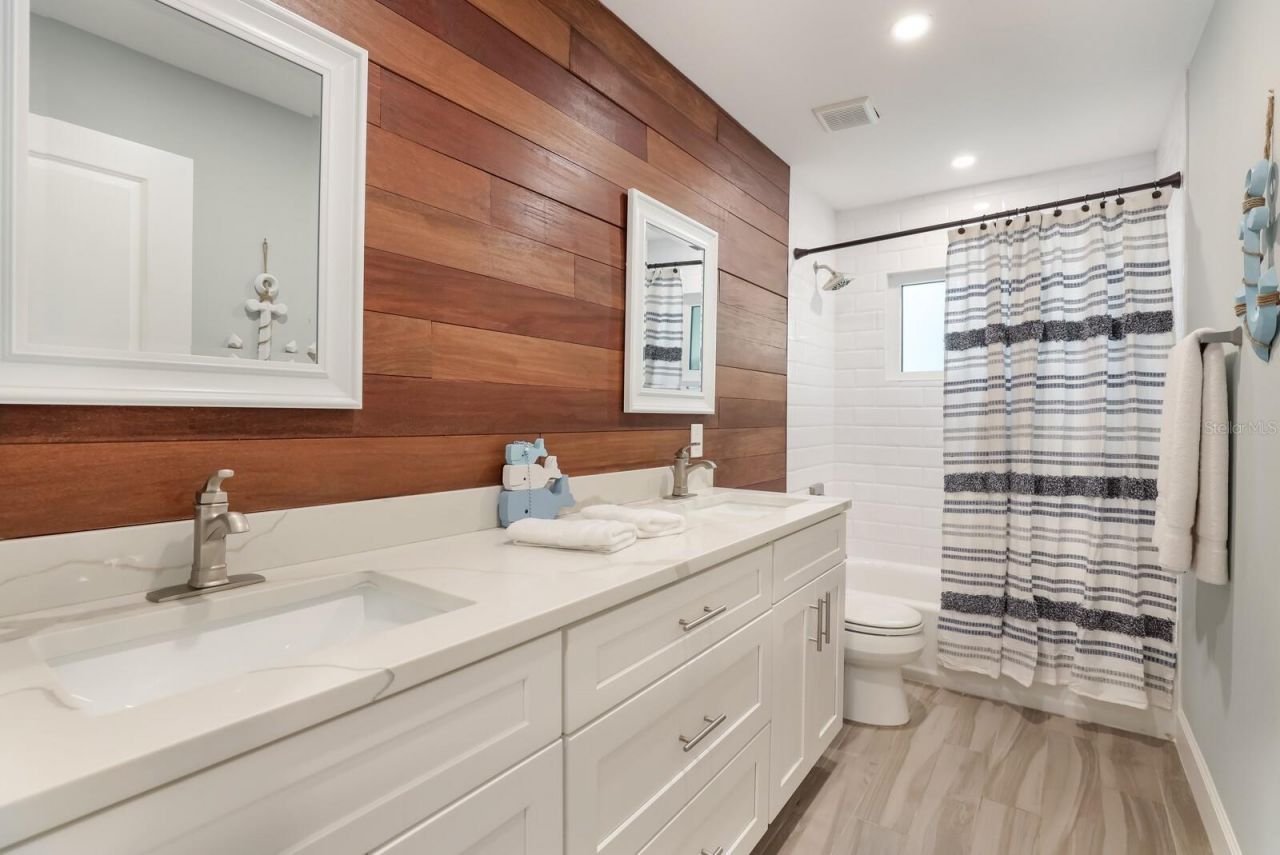 5720 Isanda Place, Sarasota, FL 34231 Photo