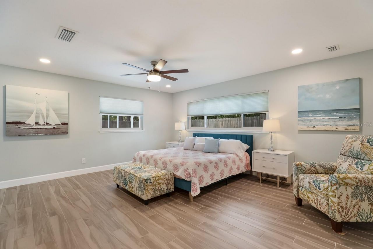 5720 Isanda Place, Sarasota, FL 34231 Photo