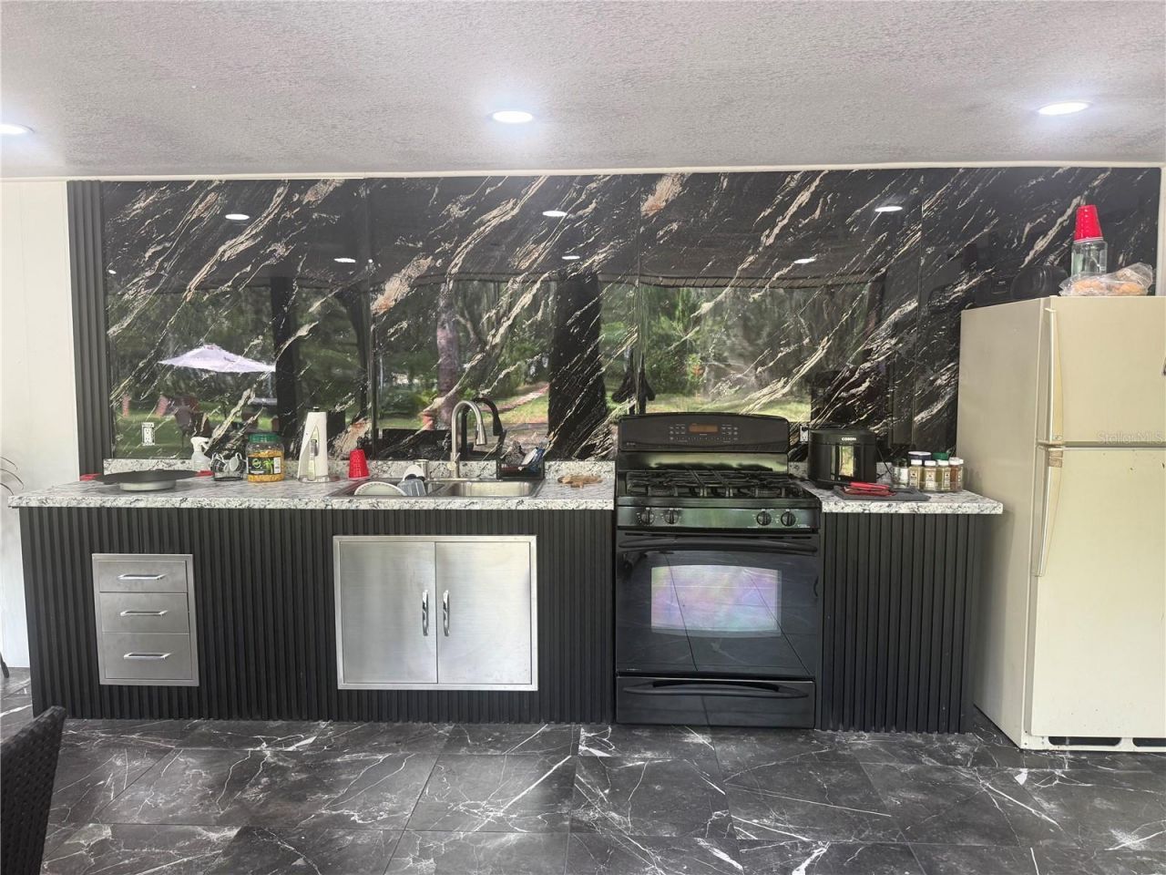 17718 Rockledge Avenue, Spring Hill, FL 34610 Photo