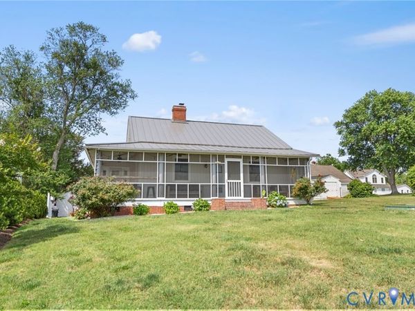 191 Point Breeze Lane, Dunnsville, VA 22454