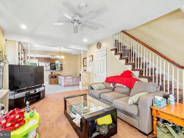 209 AMOSLAND ROAD, HOLMES, PA 19043