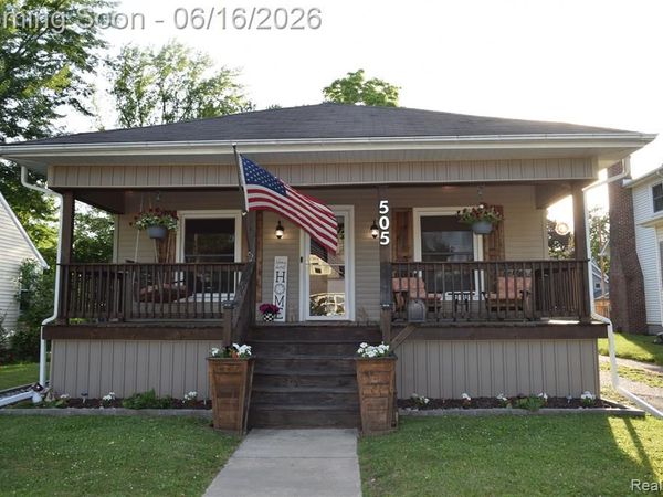 505 N Marquette Street, Durand, MI 48429