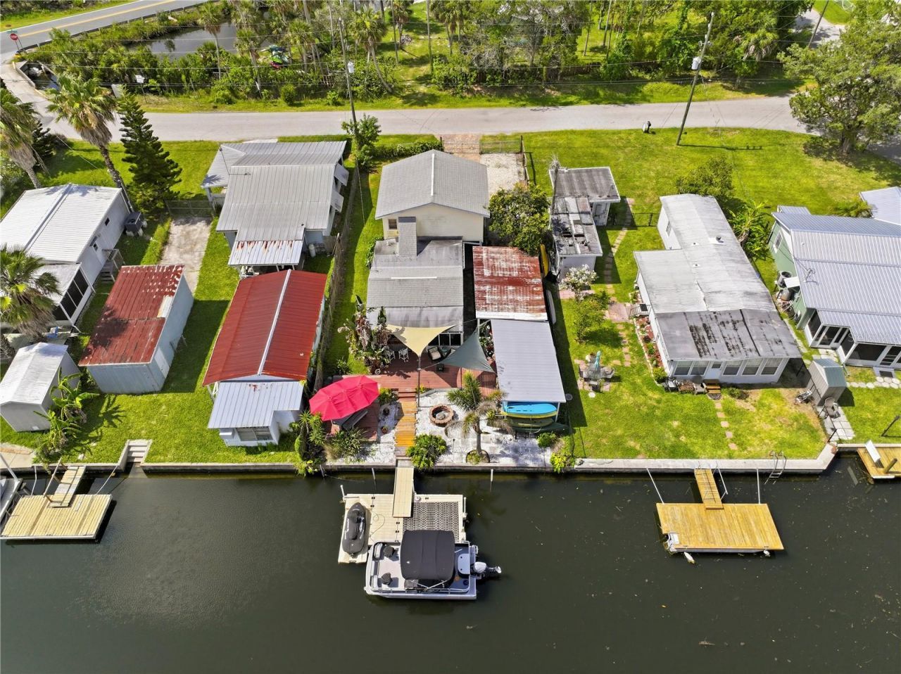 5251 Alpaca Drive , Weeki Wachee, FL 34607 Photo