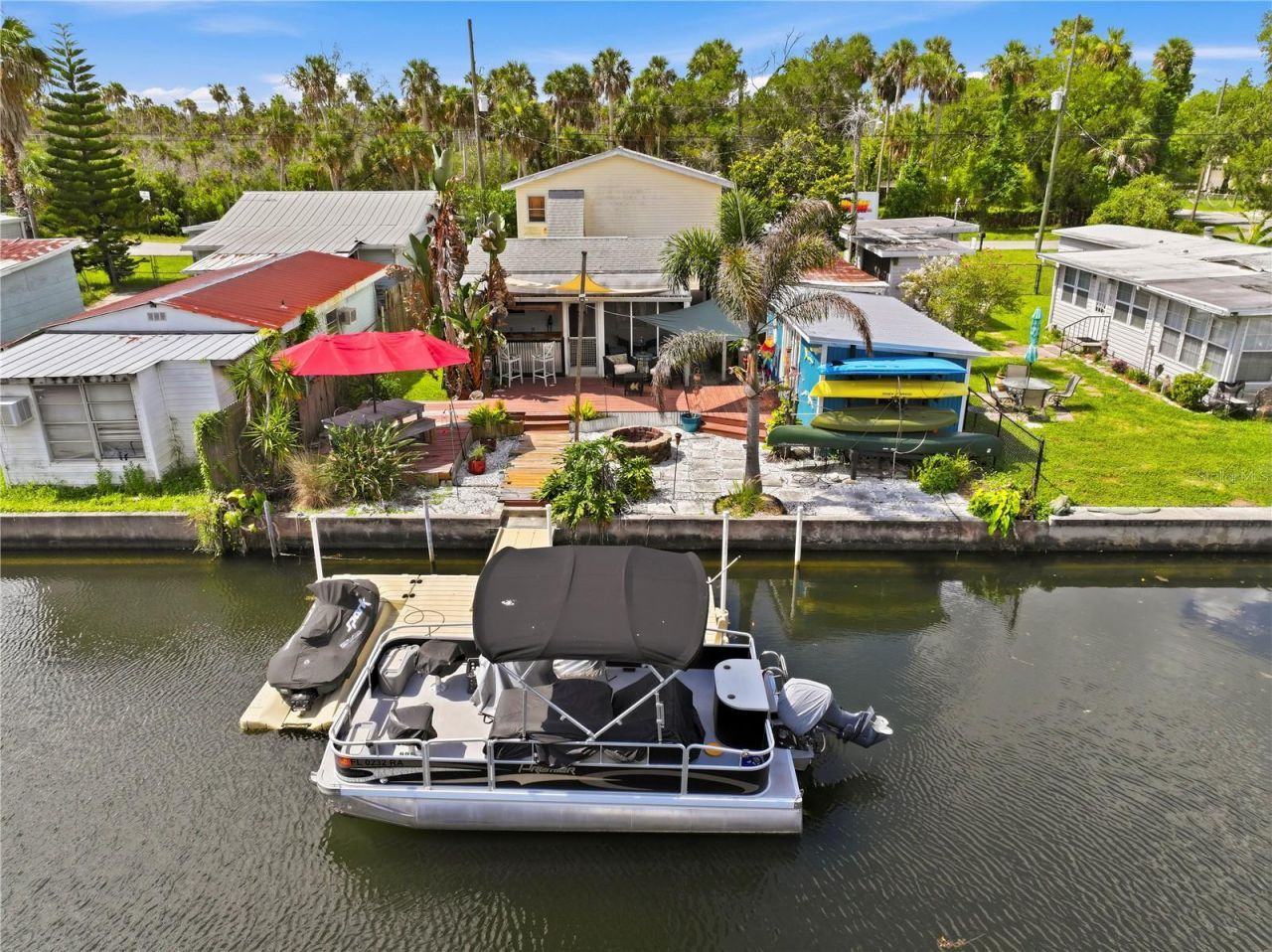 5251 Alpaca Drive , Weeki Wachee, FL 34607 Photo