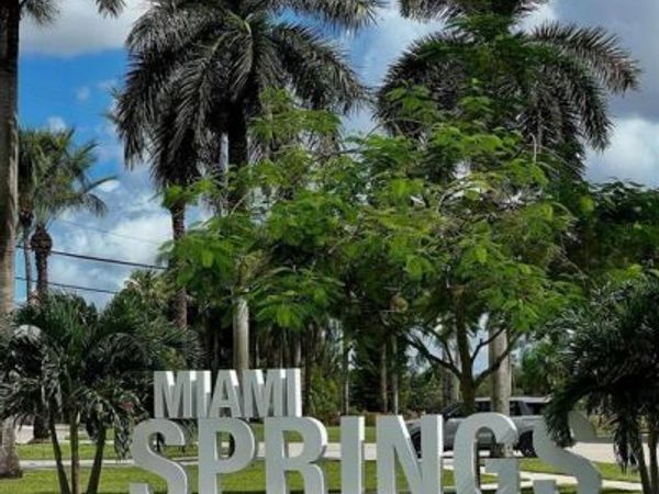 875 Westward Drive, Miami Springs, FL 33166