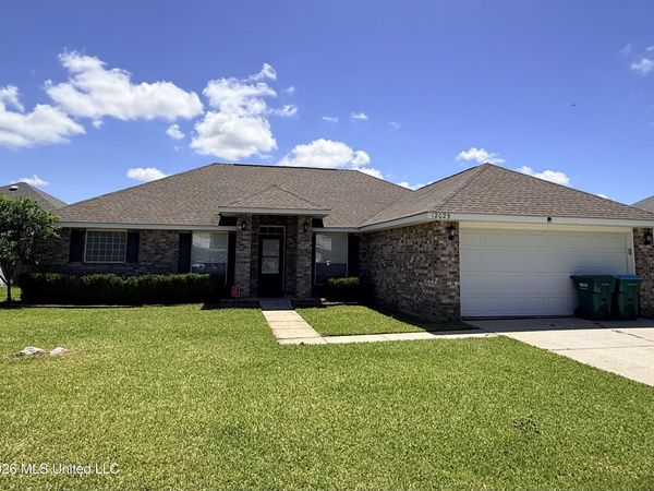 12025 Harmony Circle, Gulfport, MS 39503