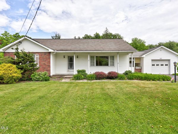 1081 Maple Hill Road, Castleton, NY 12033