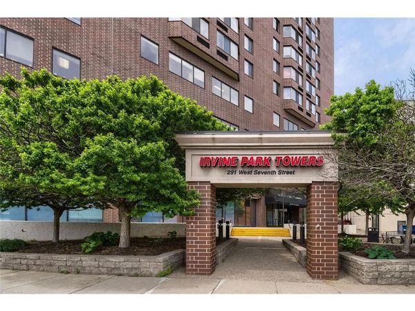 291 7th Street, Unit 1702, Saint Paul, MN 55102