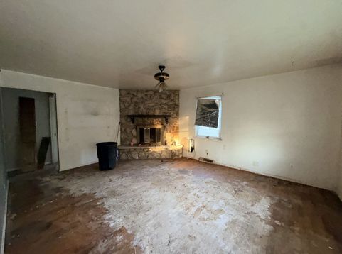 Main Photo