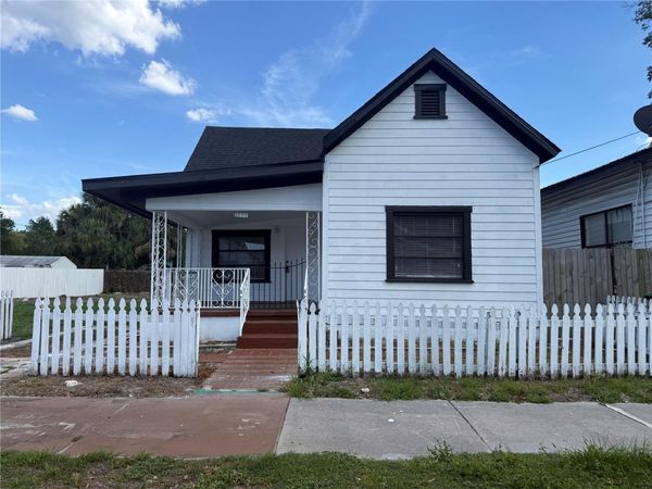 2116 W PINE STREET , TAMPA, FL 33607