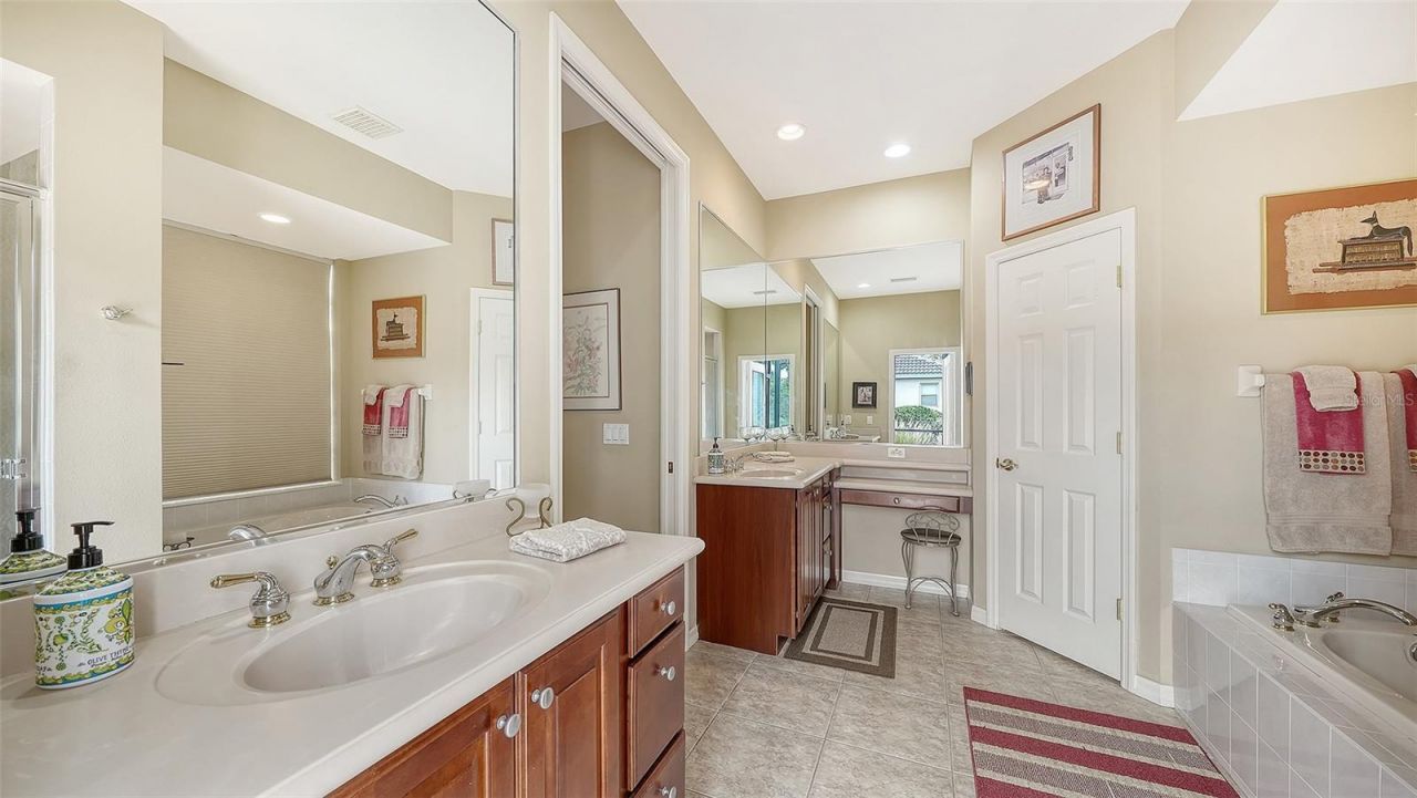 557 Crane Prairie Way , Osprey, FL 34229 Photo